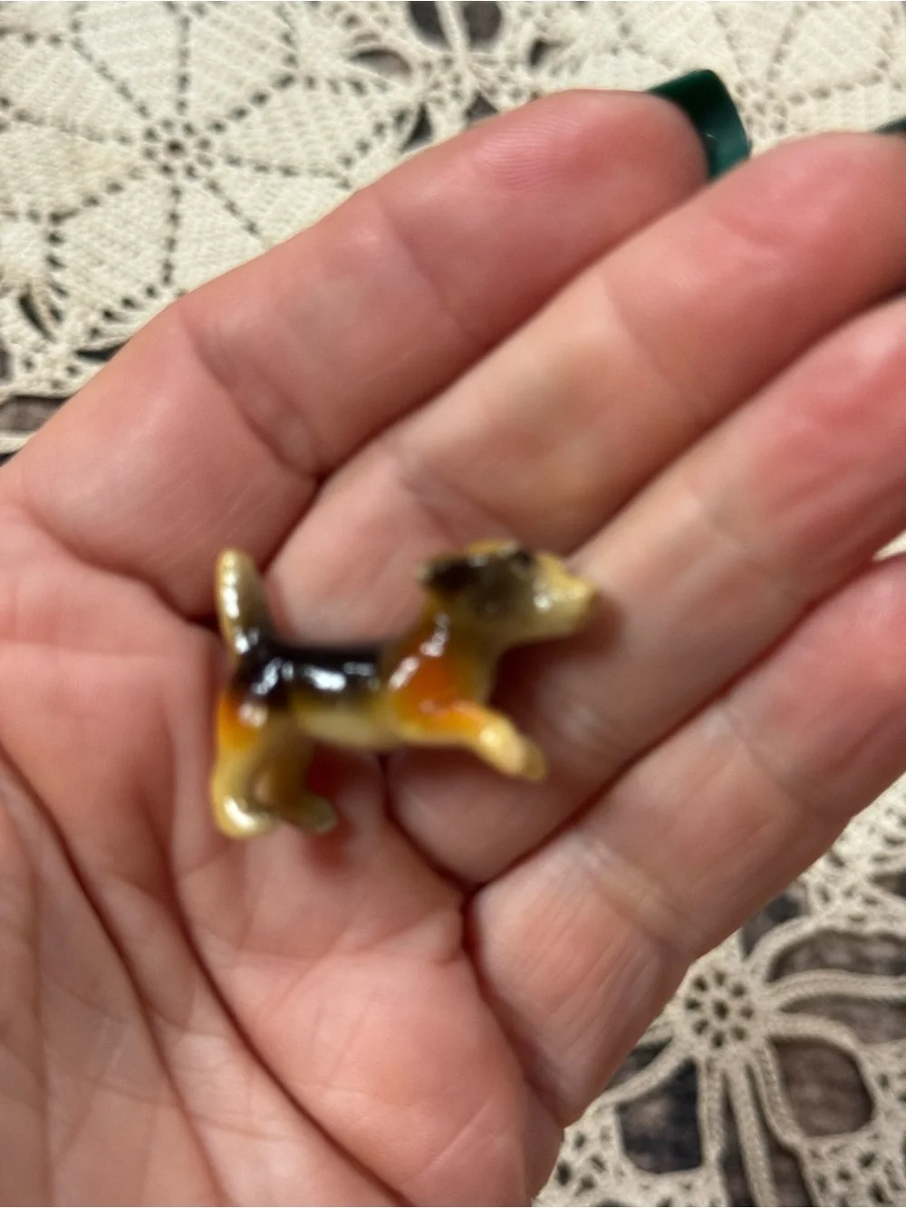 Vintage Miniature Dog Figurine Pair – Hound & Puppy – Glossy Ceramic/Porcelain